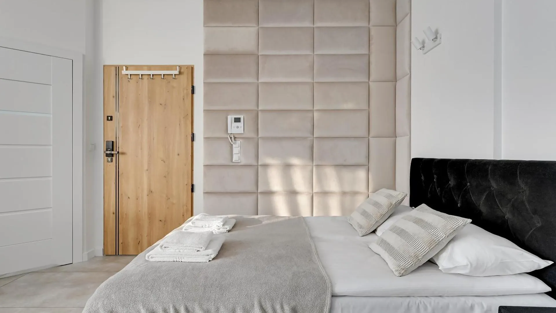 Granaria Prime Location Apartments By The River